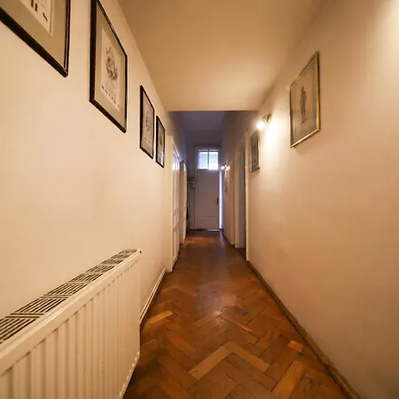 Urban Nest Radziwillowska 17 * Kraków